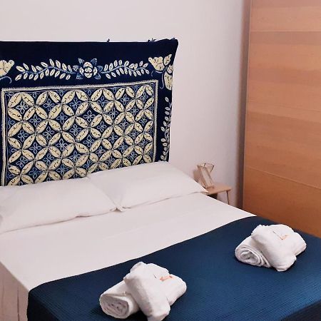 Near Metro Flat - Best Bnb Garbatella Rome Bagian luar foto