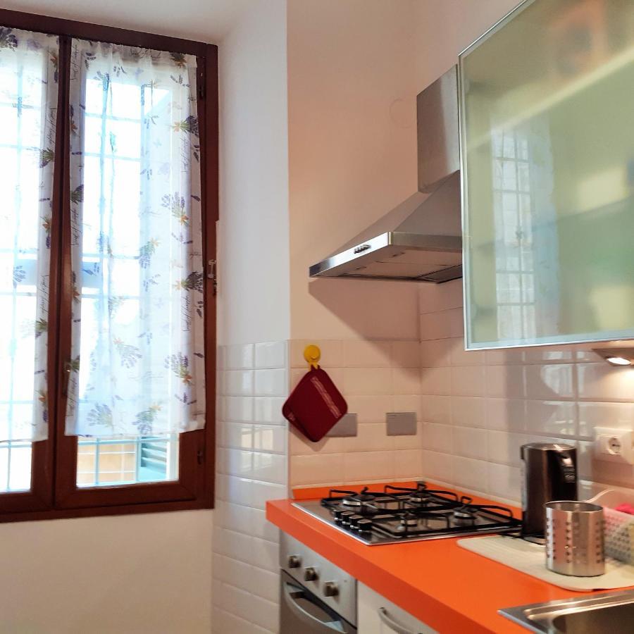 Near Metro Flat - Best Bnb Garbatella Rome Bagian luar foto