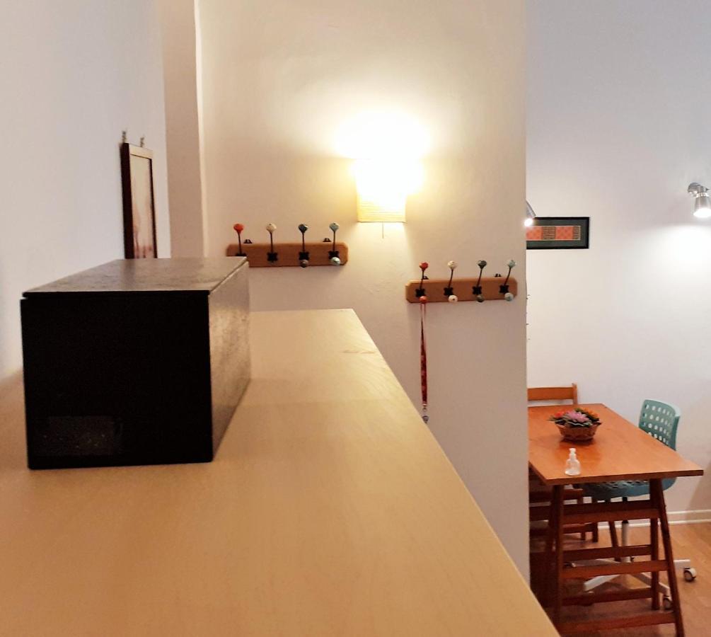 Near Metro Flat - Best Bnb Garbatella Rome Bagian luar foto